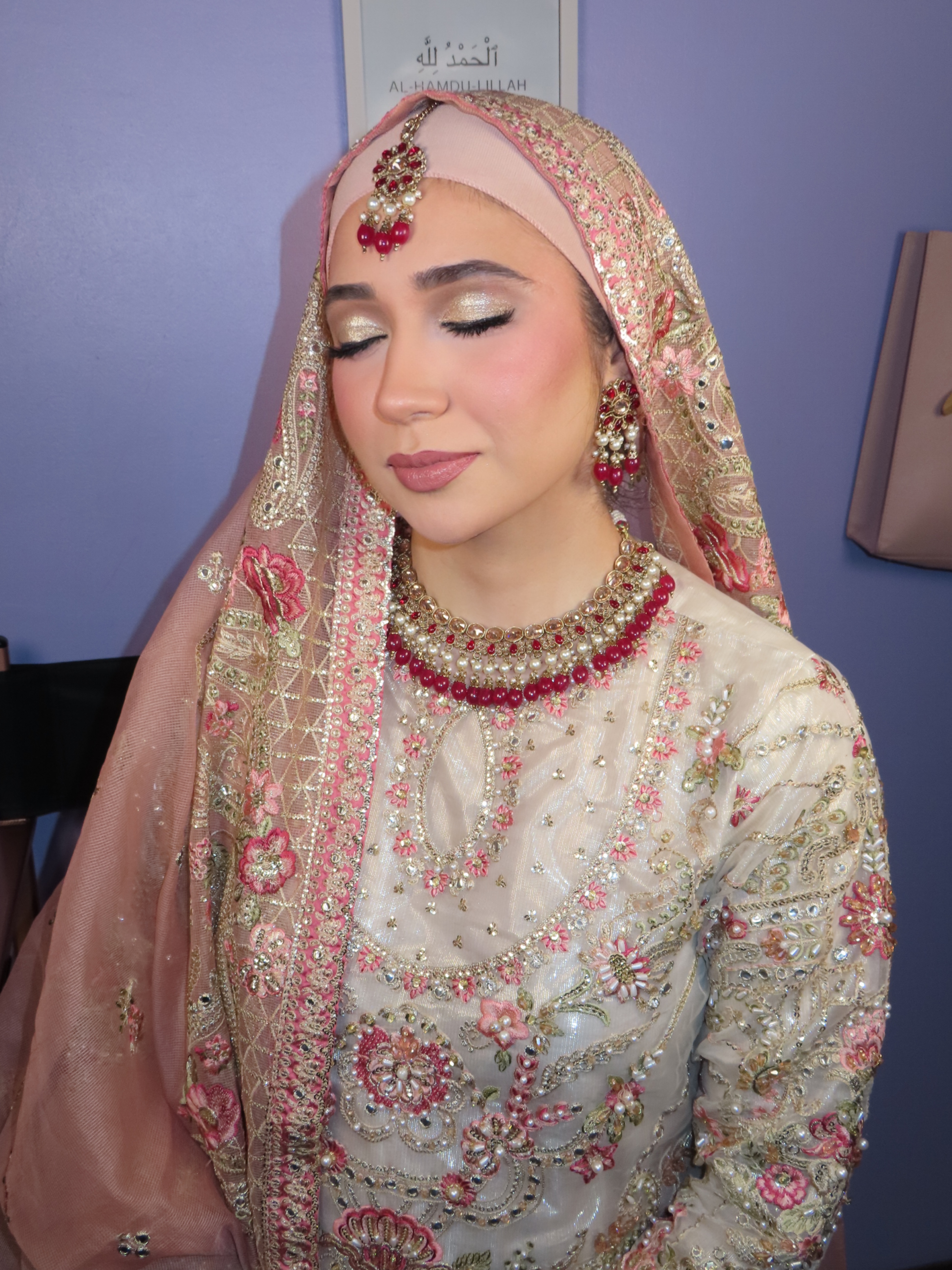 ByShams - MUA / HENNA portfolio 4