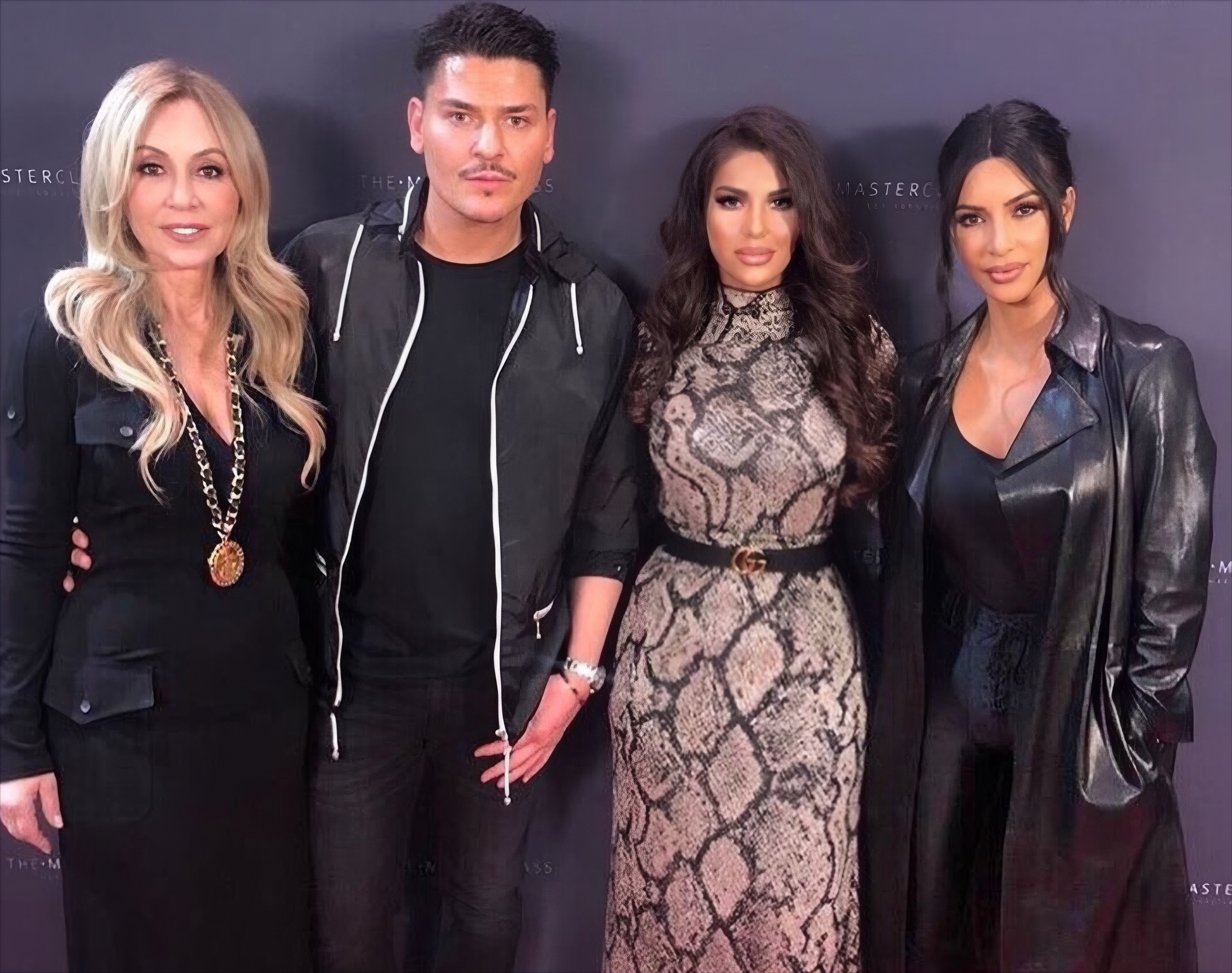 Esra Cantekin x Canes portfolio 2